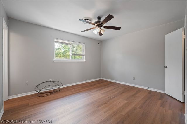 8925 Bryn Mawr Circle, Fort Smith, AR 72908