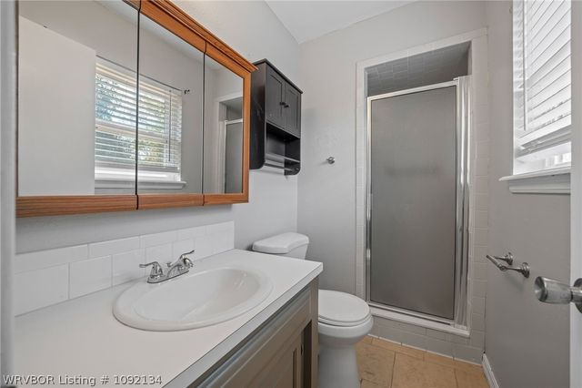 8925 Bryn Mawr Circle, Fort Smith, AR 72908