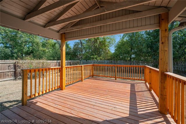 8925 Bryn Mawr Circle, Fort Smith, AR 72908