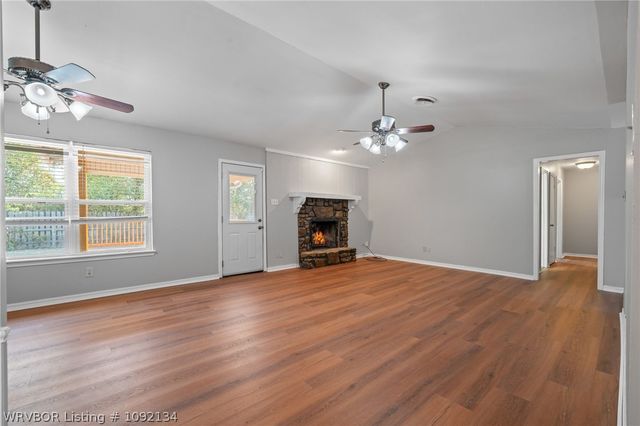 8925 Bryn Mawr Circle, Fort Smith, AR 72908