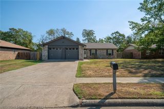 8925 Bryn Mawr Circle, Fort Smith, AR 72908