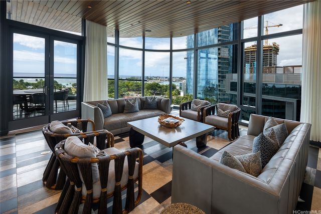 1108 Auahi Street 1501, Honolulu, HI 96814