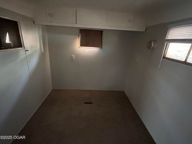 4815 S Jackson Avenue, Joplin, MO 64804