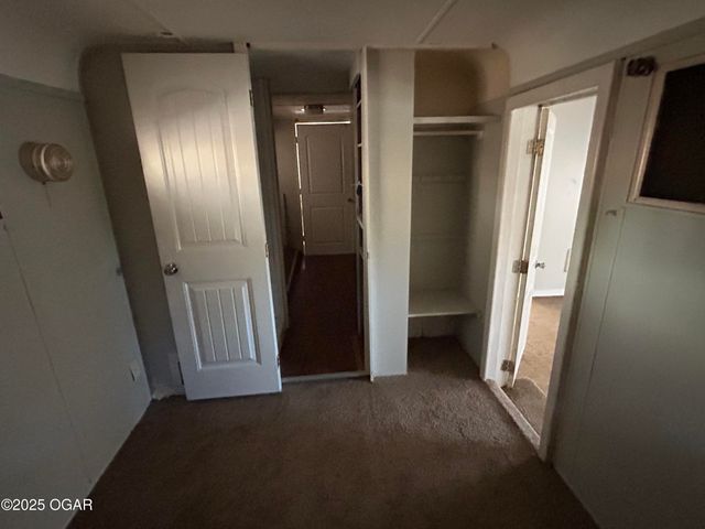 4815 S Jackson Avenue, Joplin, MO 64804