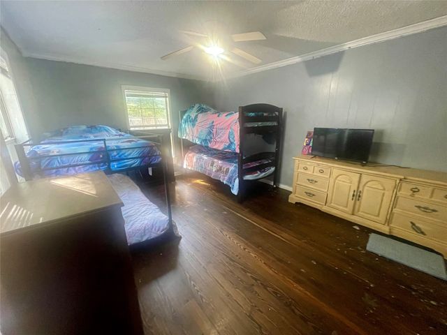 220 Ponder Street, Sulphur Springs, TX 75482