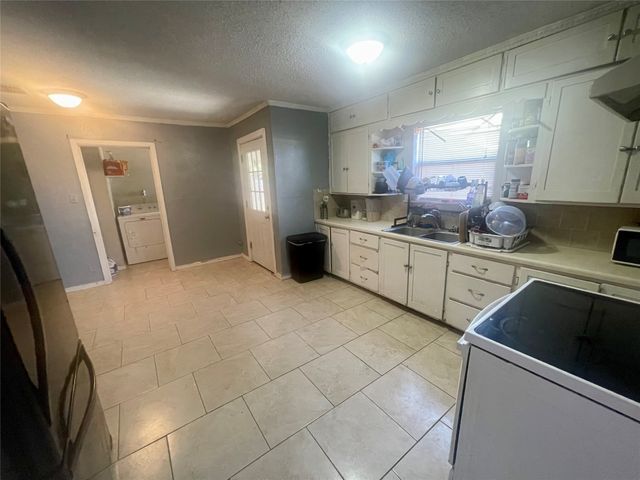 220 Ponder Street, Sulphur Springs, TX 75482