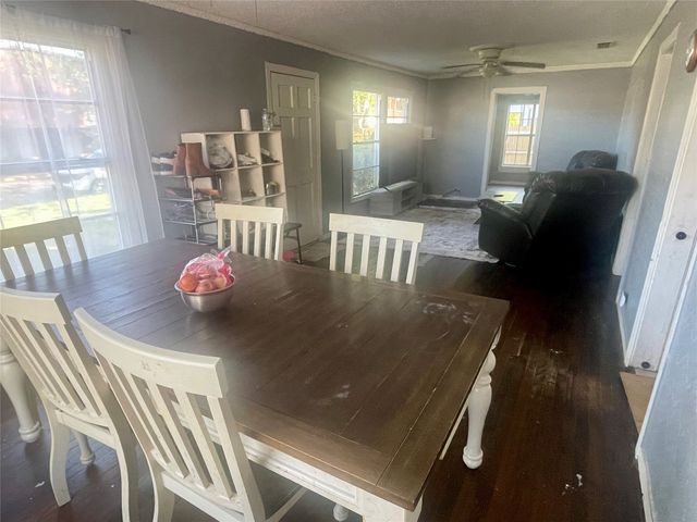 220 Ponder Street, Sulphur Springs, TX 75482