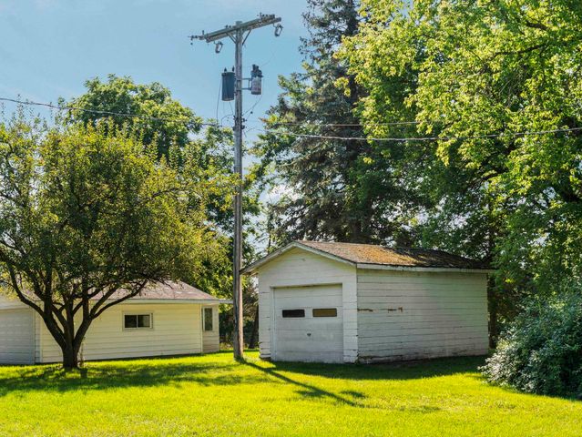 3033 Hartman Road, Traverse City, MI 49685