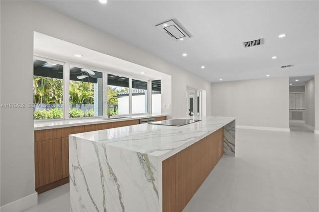 7845 SW 179th Ter, Palmetto Bay, FL 33157