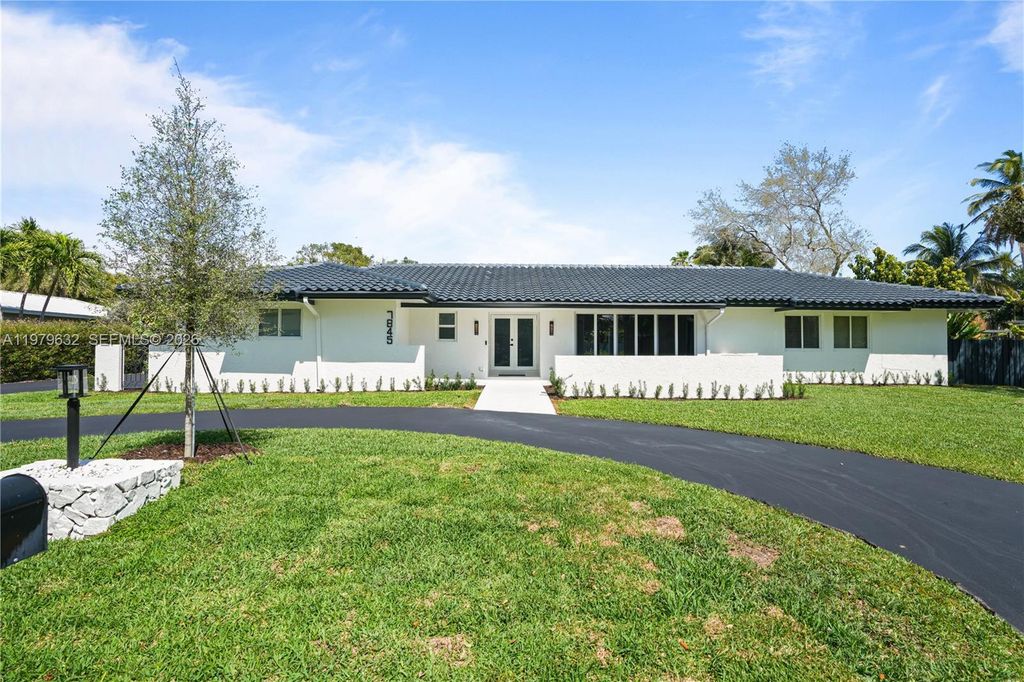 7845 SW 179th Ter, Palmetto Bay, FL 33157