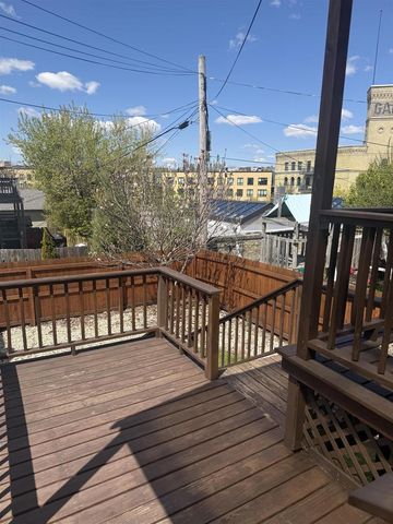 1761 N Marshall Street, Milwaukee, WI 53202