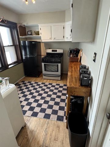 1761 N Marshall Street, Milwaukee, WI 53202
