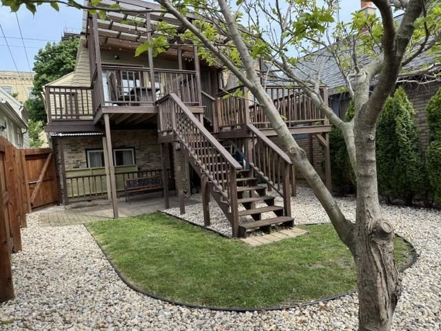1761 N Marshall Street, Milwaukee, WI 53202