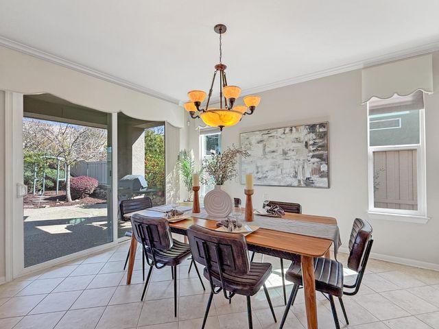 1807 Grand Pheasant Ln, Lincoln, CA 95648