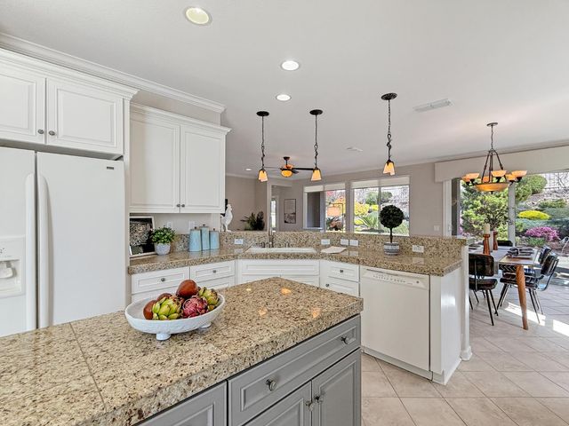 1807 Grand Pheasant Ln, Lincoln, CA 95648