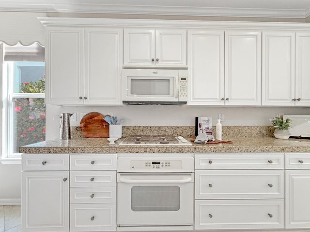 1807 Grand Pheasant Ln, Lincoln, CA 95648