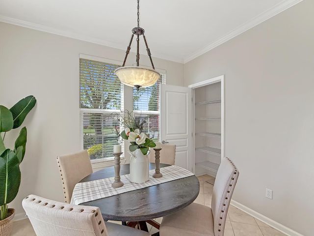 1807 Grand Pheasant Ln, Lincoln, CA 95648