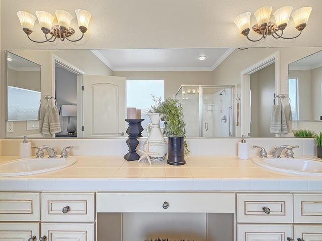 1807 Grand Pheasant Ln, Lincoln, CA 95648