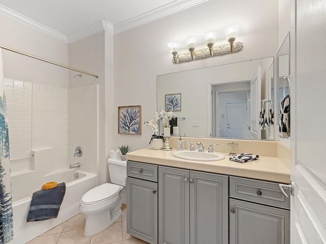 1807 Grand Pheasant Ln, Lincoln, CA 95648