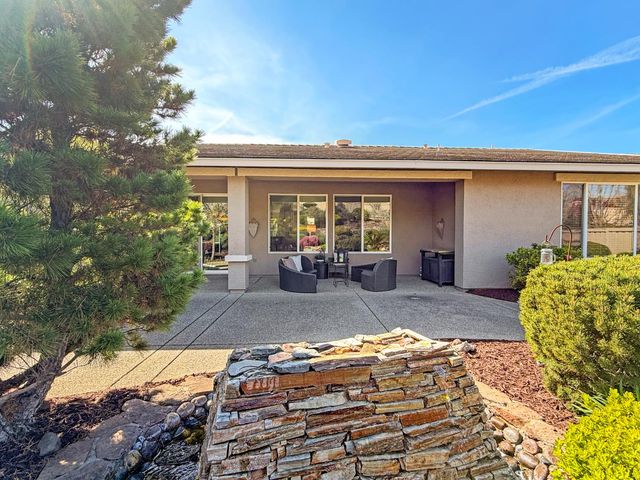 1807 Grand Pheasant Ln, Lincoln, CA 95648