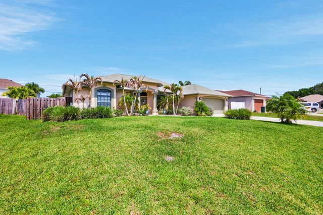 3881 SW Janiga Street, Port St. Lucie, Port St Lucie, FL 34953
