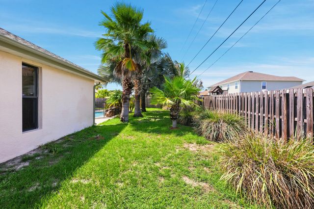 3881 SW Janiga Street, Port St. Lucie, Port St Lucie, FL 34953