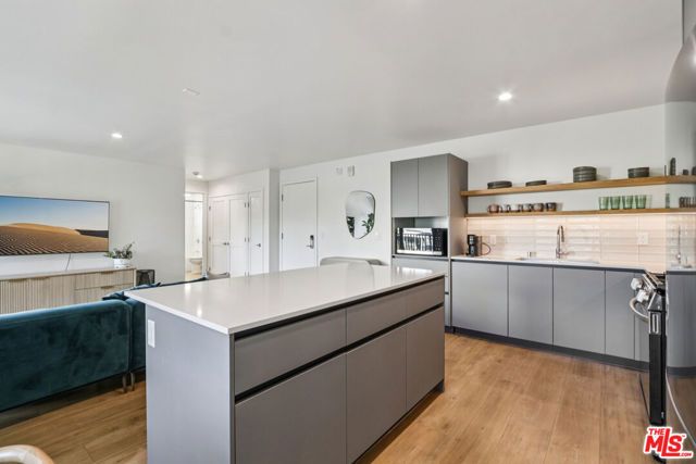 1422 Tamarind Avenue, Los Angeles, CA 90028