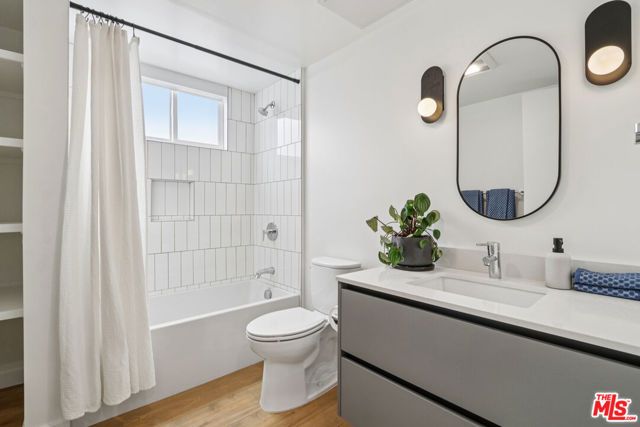 1422 Tamarind Avenue, Los Angeles, CA 90028