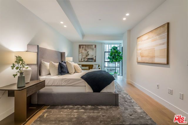 10777 Wilshire Boulevard 404, Los Angeles, CA 90024