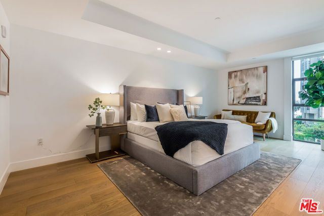 10777 Wilshire Boulevard 404, Los Angeles, CA 90024