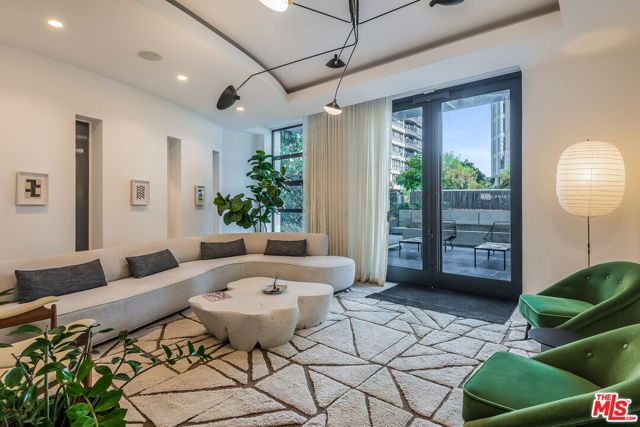 10777 Wilshire Boulevard 404, Los Angeles, CA 90024