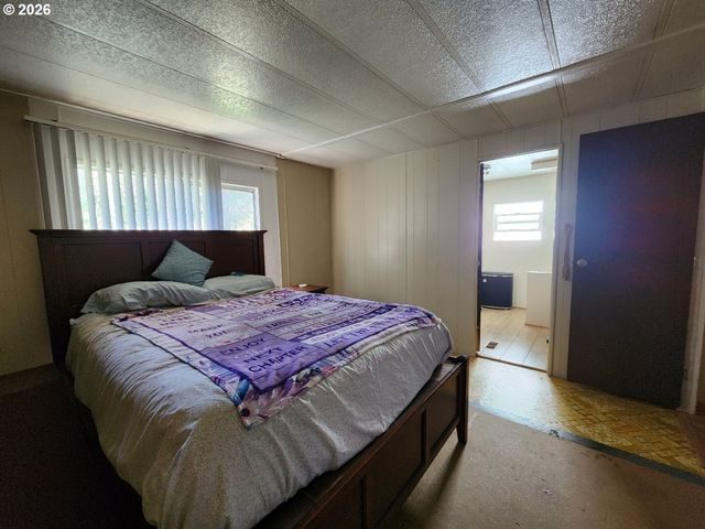92839 ORCHARD Rd, Port Orford, OR 97465