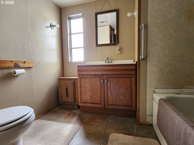 92839 ORCHARD Rd, Port Orford, OR 97465