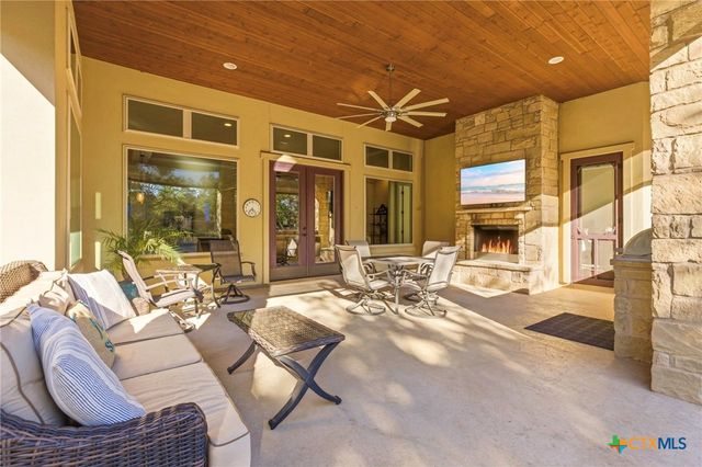 2123 Oakwood Hollow, New Braunfels, TX 78132
