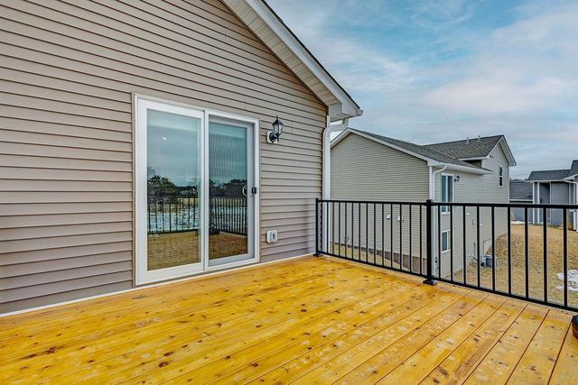 39626 Fallbrook Avenue, North Branch, MN 55056