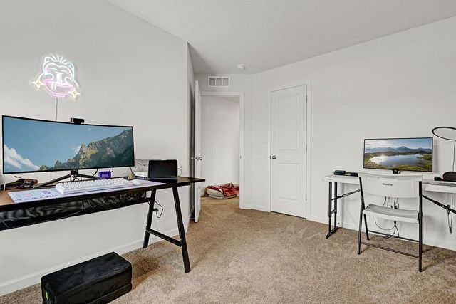 39626 Fallbrook Avenue, North Branch, MN 55056