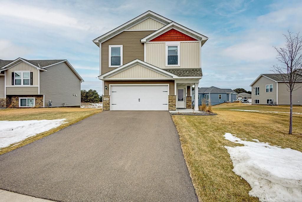 39626 Fallbrook Avenue, North Branch, MN 55056