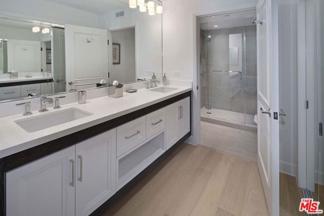 1221 W OCEAN Avenue 1608, Santa Monica, CA 90401