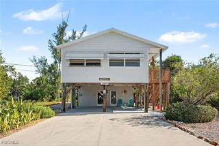 285 Dundee RD, Fort Myers Beach, FL 33931