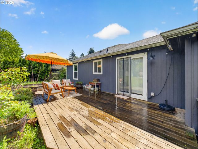 12507 Se KELLY St, Portland, OR 97236