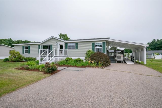 3 Revolution Dr, Dover, NH 03820