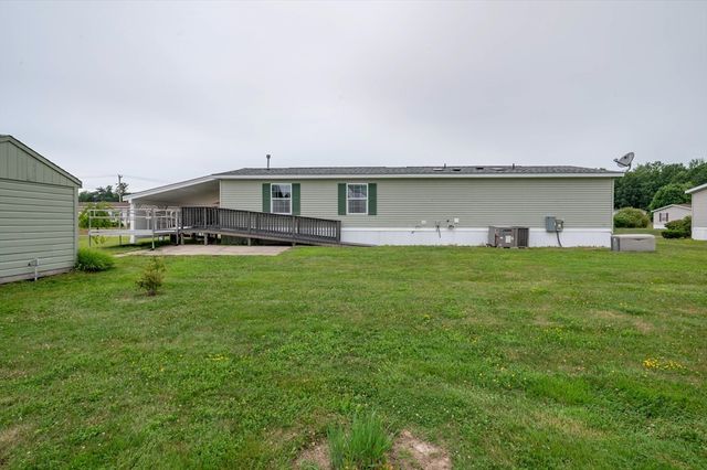 3 Revolution Dr, Dover, NH 03820