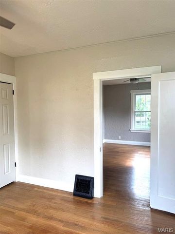 406 W Springfield Avenue, Union, MO 63084
