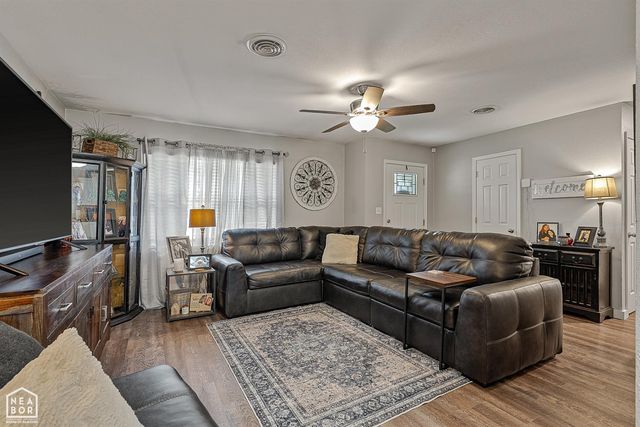 132 S Crest Avenue S, Trumann, AR 72472