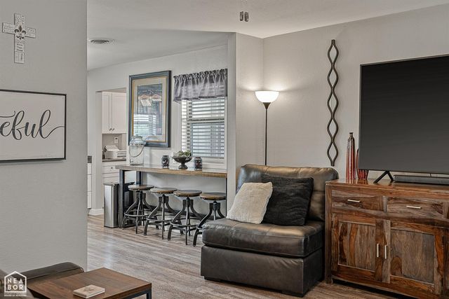 132 S Crest Avenue S, Trumann, AR 72472