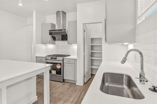 8108 NW 153rd Street, Edmond, OK 73013