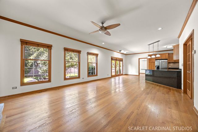 948 67th Street, Darien, IL 60561