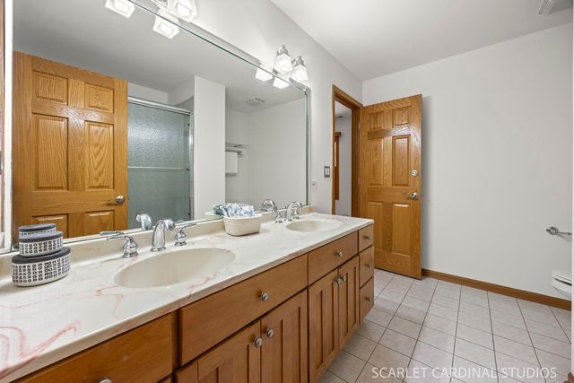 948 67th Street, Darien, IL 60561