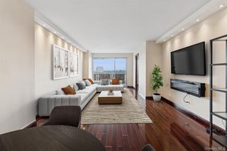 110-11 Queens Boulevard 14A, Forest Hills, NY 11375