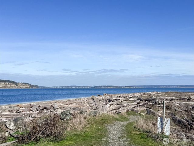 273 Marine Drive, Coupeville, WA 98239